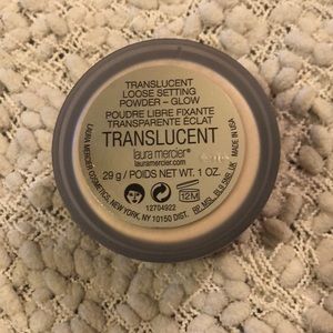 NEW Laura Mercier Glow Translucent Powder
